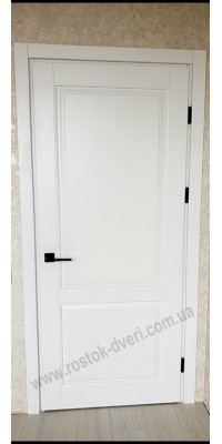 Белые двери из массива ольхи